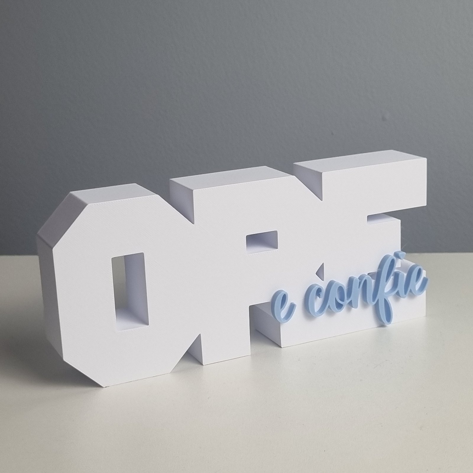 Foto da galeria do produto Kit Decorativo Nossa senhora, Ore e Confie 3D